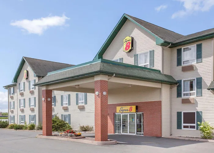 Super 8 By Wyndham Truro Ns