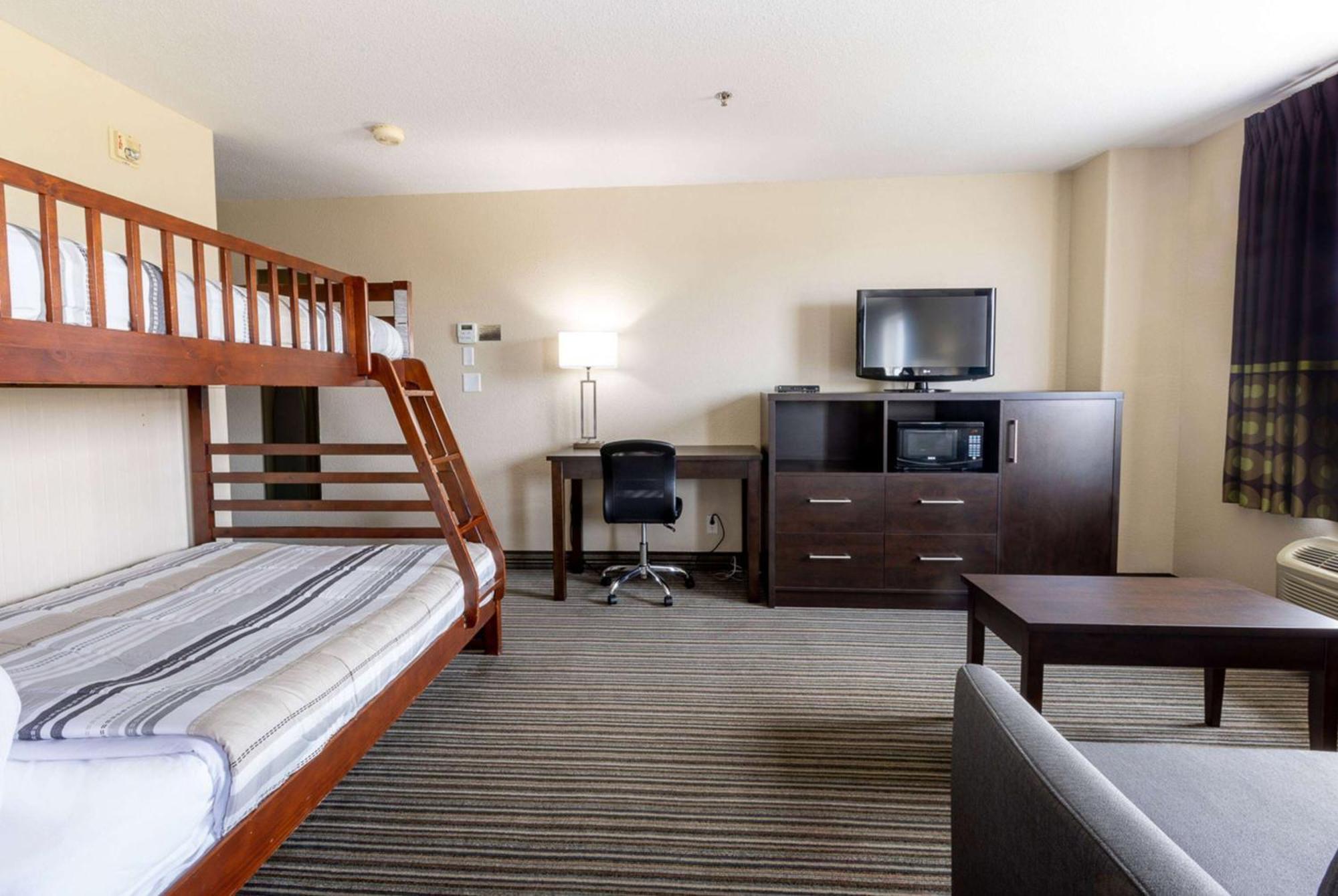 Hotel Super 8 By Wyndham Ns Truro