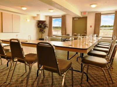 Super 8 By Wyndham Ns